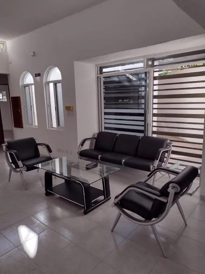 Quarto em Acomodações Particulares Las Margaritas Casa De Huespedes Apartamento Cancún