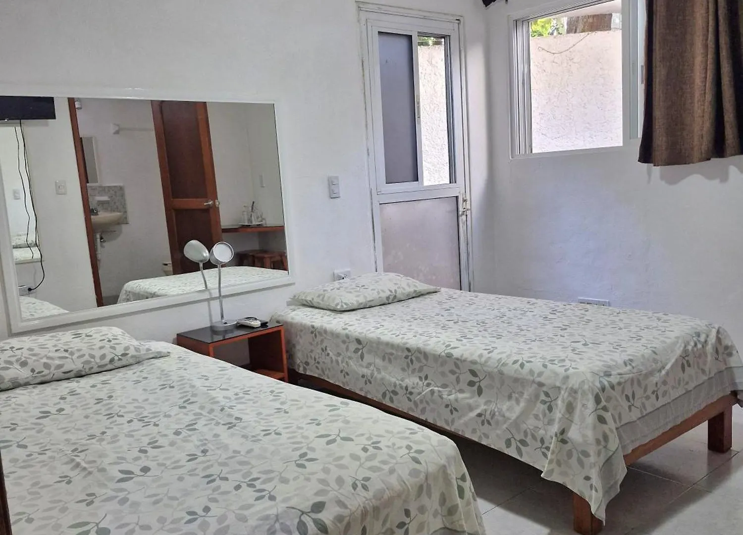Las Margaritas Casa De Huespedes Apartamento Cancún Quarto em Acomodações Particulares